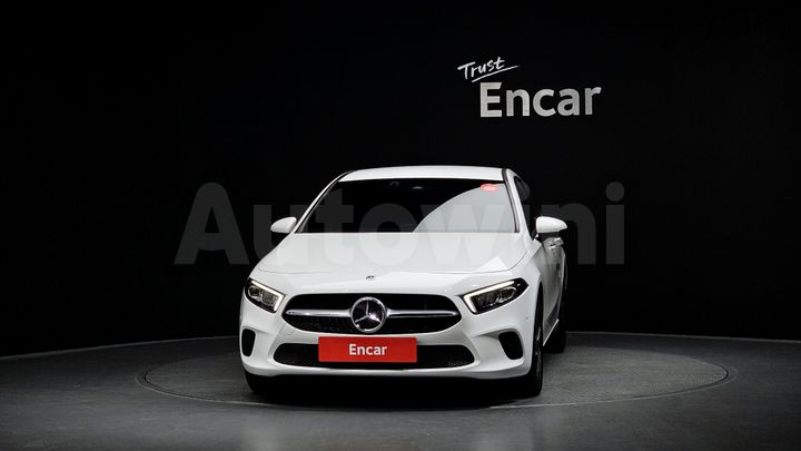 Mercedes Benz A Class 2023 — 3