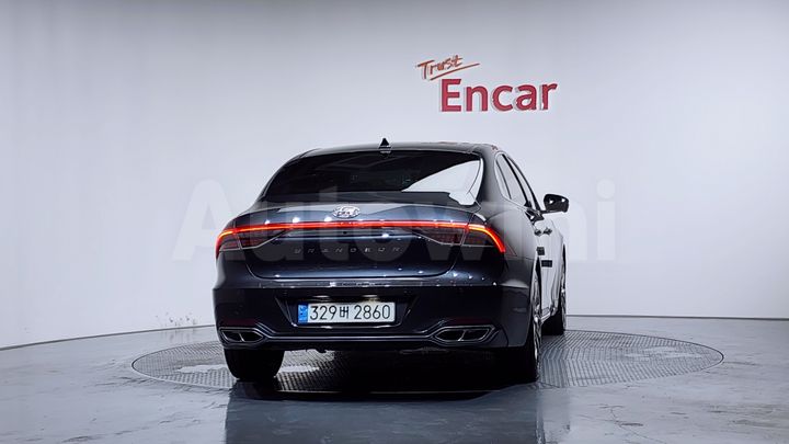 Hyundai Grandeur 2020 — 3