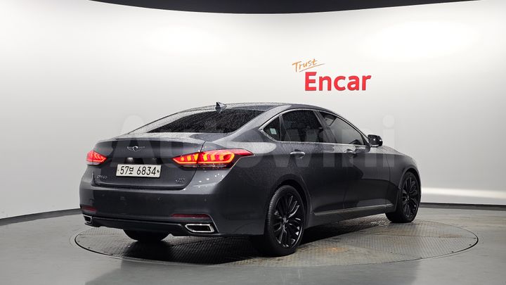 Hyundai Genesis 2016 — 2