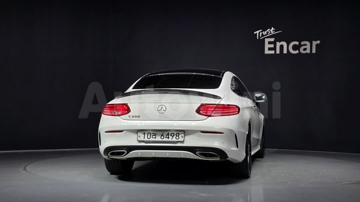 Mercedes-Benz C Class 2017 — 5