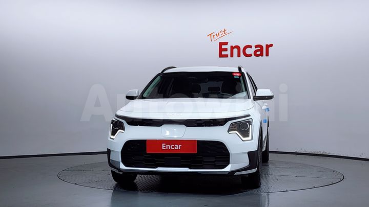 Kia Niro 2023 — 3