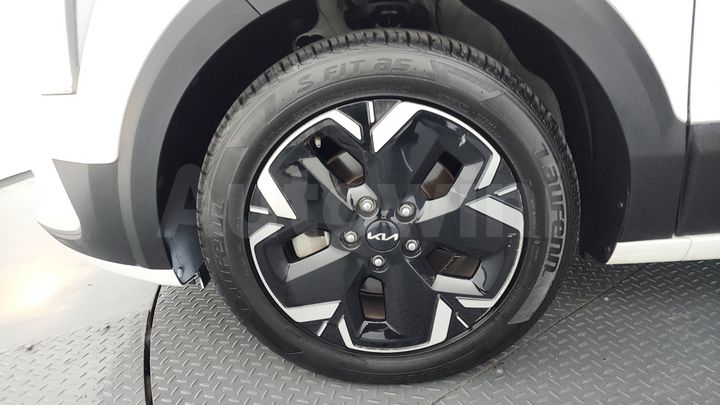 Kia Niro 2023 — 5