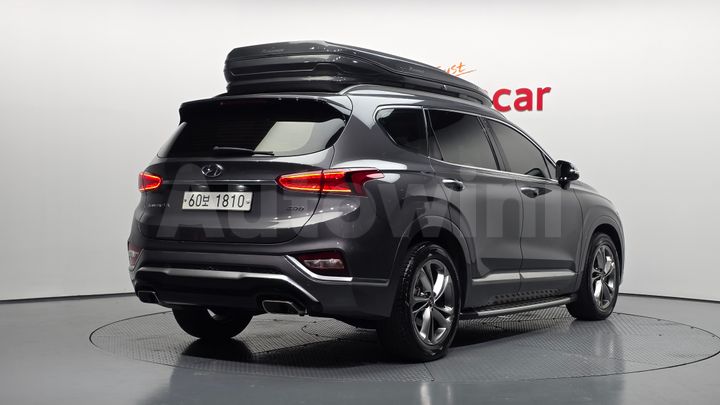 Hyundai SantaFe 2019 — 2