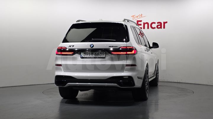 BMW X7 2025 — 4