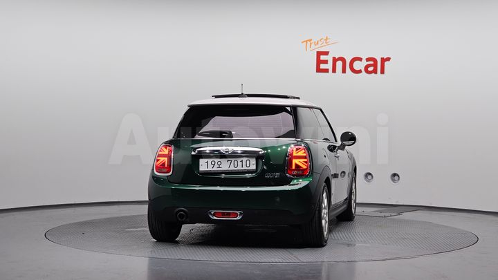 Mini Cooper 2014 — 4