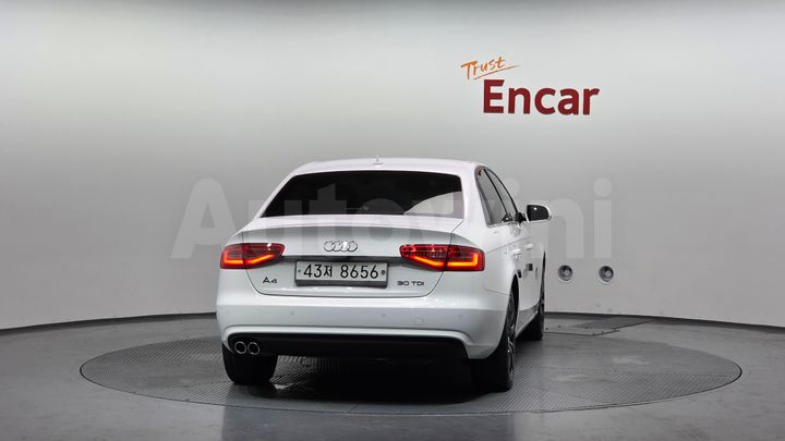Audi A4 2015 — 4