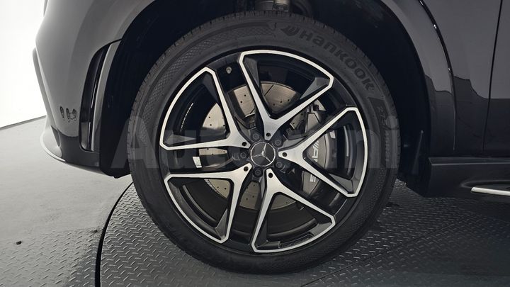 Mercedes-Benz GLE Class 2022 — 4