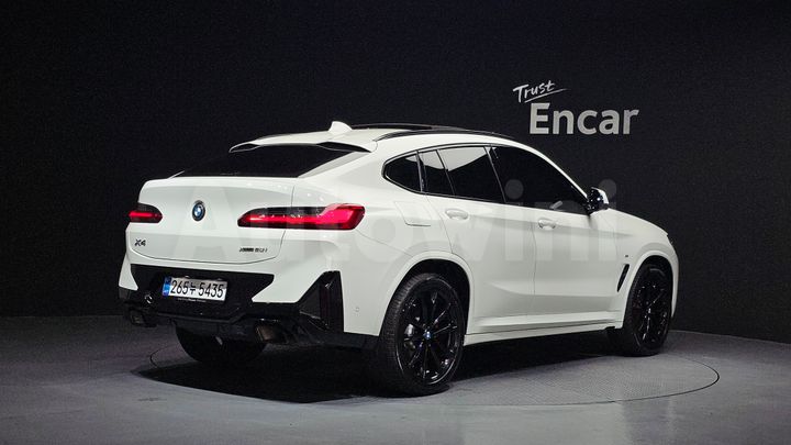 BMW X4 2025 — 2