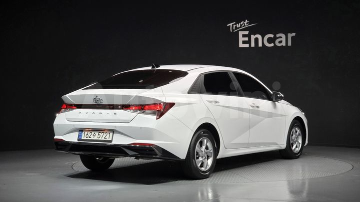 Hyundai Avante 2021 — 2