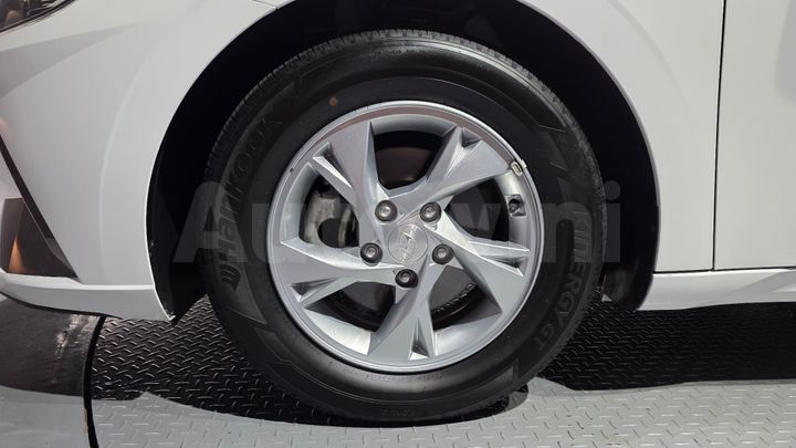 Hyundai Avante 2021 — 5