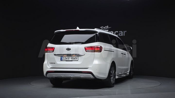 Kia Carnival 2018 — 4
