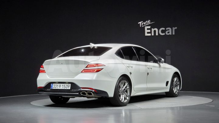 Genesis G70 2022 — 2