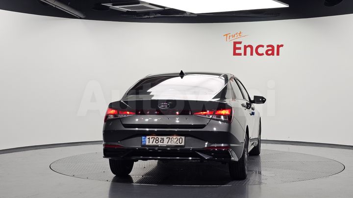 Hyundai Avante 2023 — 4