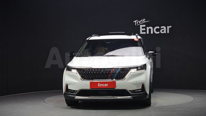 Kia Carnival 2023 — 3