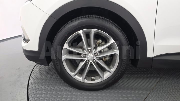 Hyundai SantaFe 2016 — 5