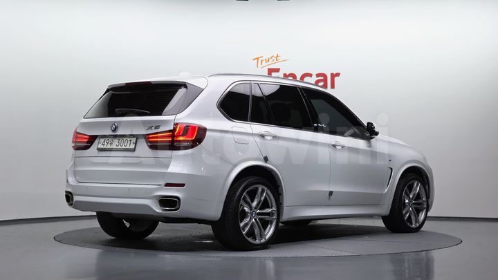 BMW X5 2014 — 2