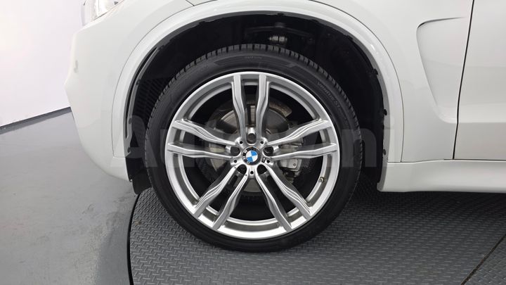 BMW X5 2014 — 5