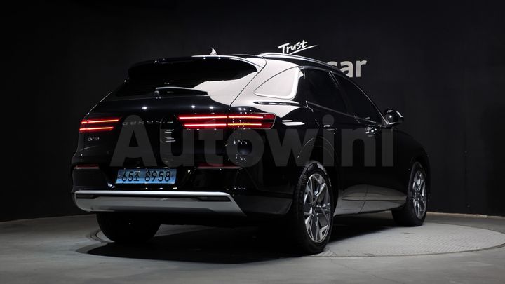 Genesis GV70 2022 — 2