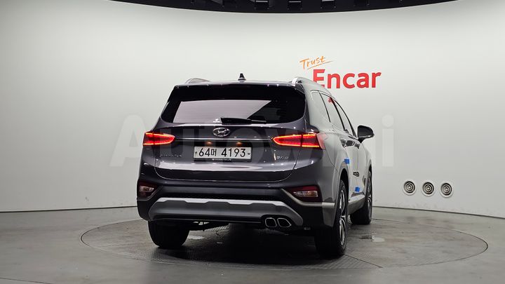 Hyundai SantaFe 2019 — 4