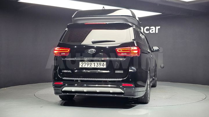 Kia Carnival 2020 — 4