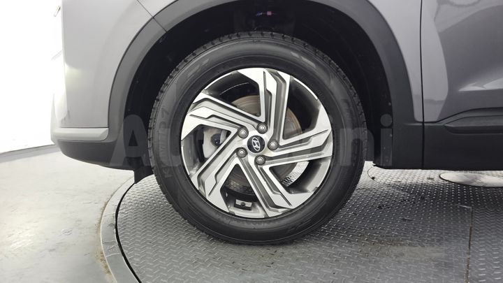 Hyundai SantaFe 2023 — 5