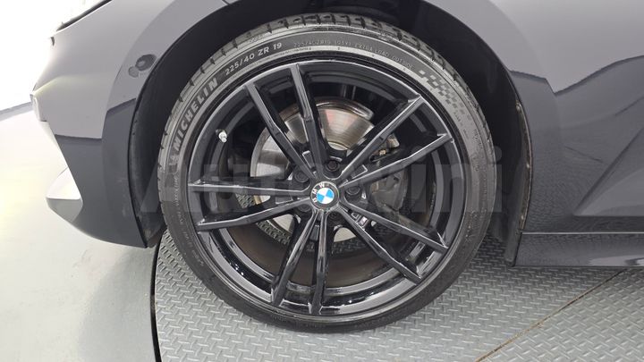 BMW 3 Series 2023 — 5