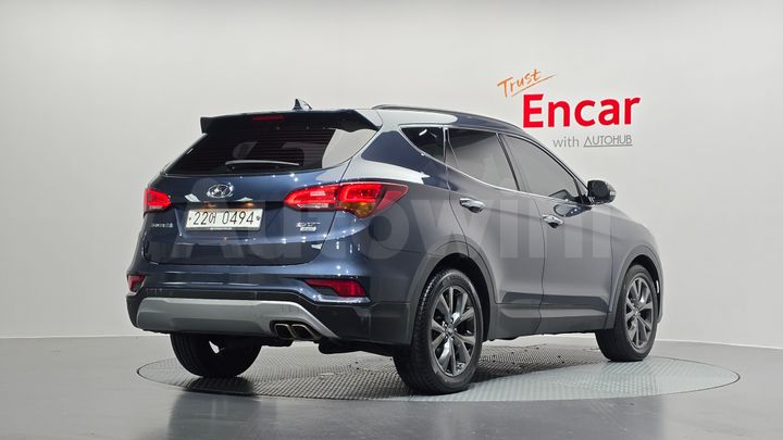 Hyundai SantaFe 2016 — 2