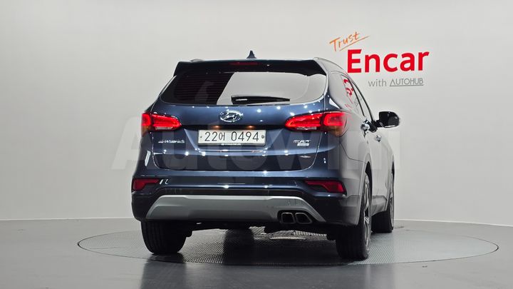 Hyundai SantaFe 2016 — 4