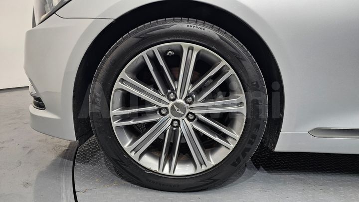 Hyundai Genesis 2016 — 4