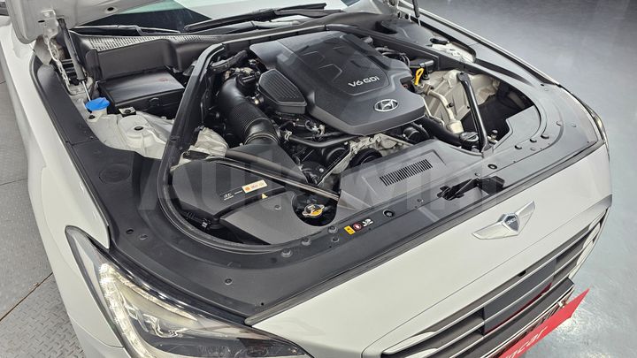 Hyundai Genesis 2016 — 5