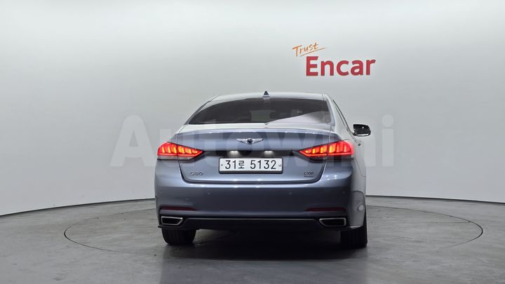 Hyundai Genesis 2015 — 4