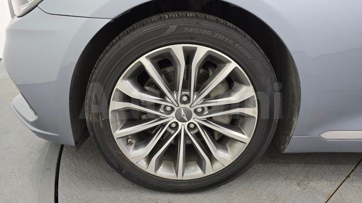 Hyundai Genesis 2015 — 5