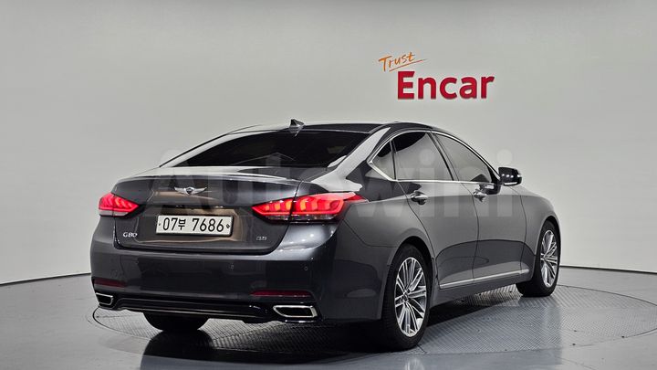 Genesis G80 2018 — 2