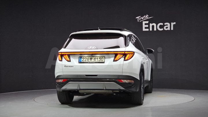 Hyundai Tucson 2022 — 4