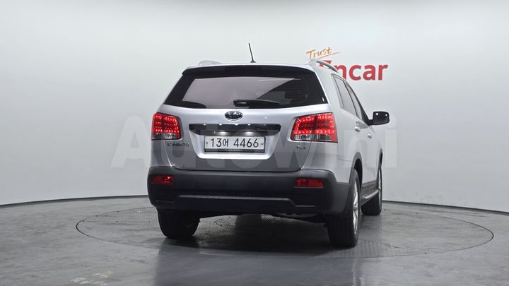 Kia Sorento 2012 — 4