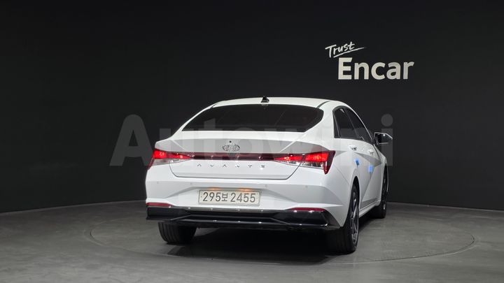 Hyundai Avante 2023 — 4