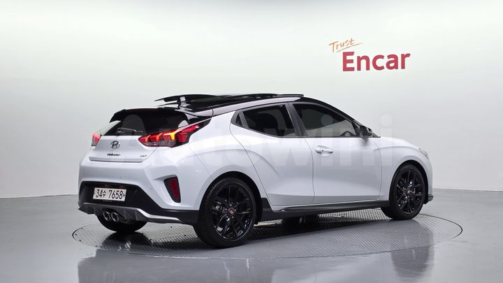 Hyundai Veloster 2018 — 2
