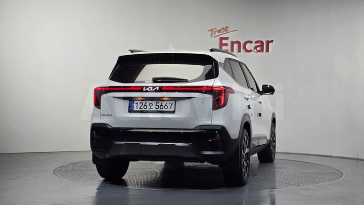 Kia Seltos 2024 — 4