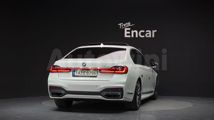 BMW 7 Series 2021 — 4