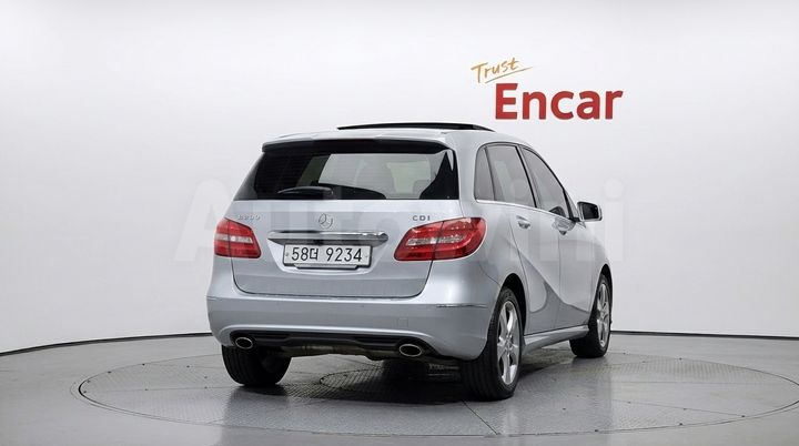 Mercedes-Benz B Class 2013 — 4