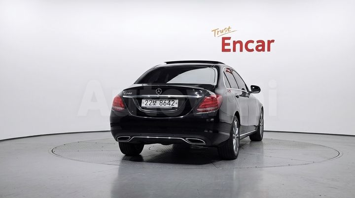 Mercedes-Benz C Class 2017 — 4