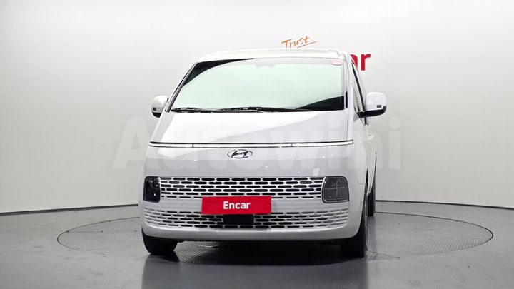 Hyundai Staria 2024 — 3