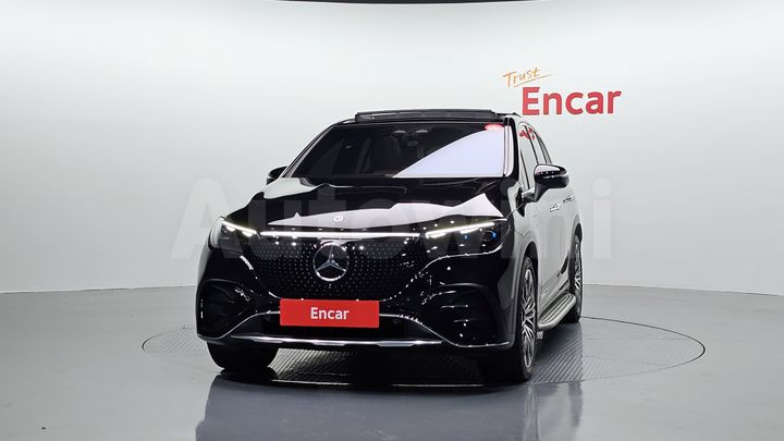 Mercedes Benz EQE 2023 — 3