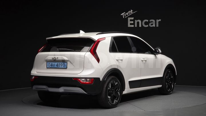 Kia Niro 2023 — 2