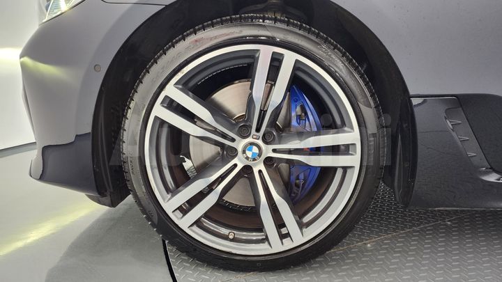 BMW 6 Series 2022 — 5