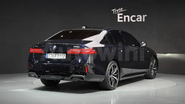 BMW 5 Series 2025 — 2