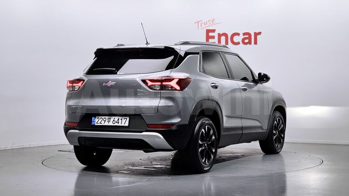 Chevrolet Trailblazer 2023 — 2