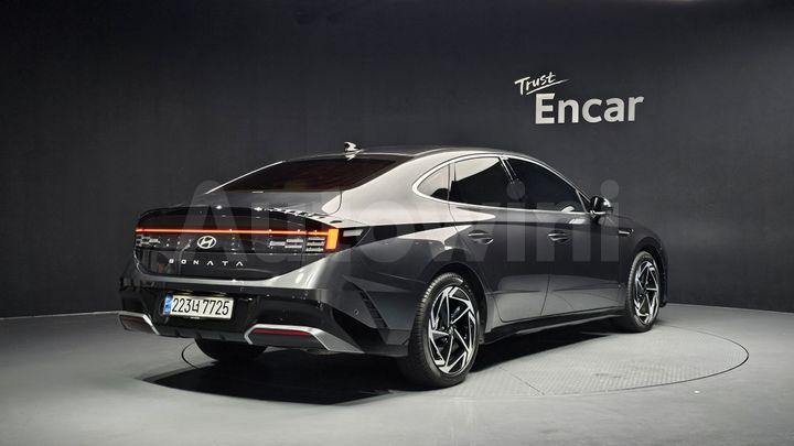 Hyundai Sonata 2024 — 2