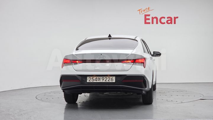 Hyundai Avante 2024 — 4