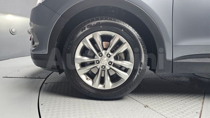 Hyundai SantaFe 2018 — 5